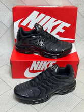 Load image into Gallery viewer, Shoes men