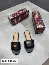 Load image into Gallery viewer, Slipper