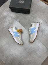 Load image into Gallery viewer, Shoes