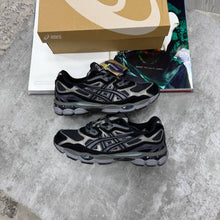 Load image into Gallery viewer, Shoes