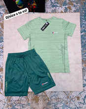 Load image into Gallery viewer, Tshirt