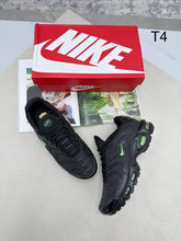 Load image into Gallery viewer, Shoes men