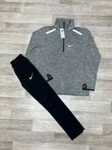 Load image into Gallery viewer, Tracksuit