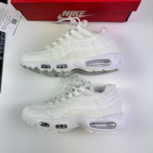 Load image into Gallery viewer, Shoes