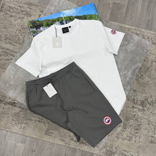 Load image into Gallery viewer, Tshirt