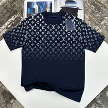 Load image into Gallery viewer, Tshirt
