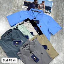 Load image into Gallery viewer, T-shirt