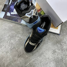 Load image into Gallery viewer, Shoes