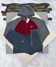 Load image into Gallery viewer, Tracksuit men