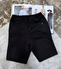 Load image into Gallery viewer, Short