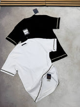Load image into Gallery viewer, T-shirt