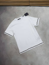 Load image into Gallery viewer, T-shirt