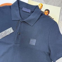 Load image into Gallery viewer, T-shirt