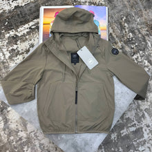 Load image into Gallery viewer, Jacket