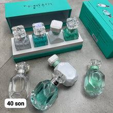 Load image into Gallery viewer, Perfume