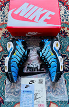 Load image into Gallery viewer, Shoes