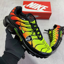 Load image into Gallery viewer, Shoes