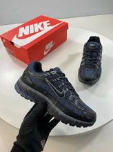 Load image into Gallery viewer, Shoes