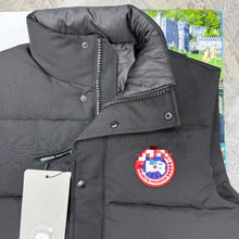Load image into Gallery viewer, Jacket