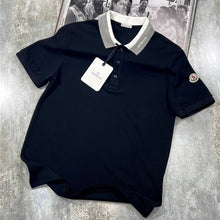 Load image into Gallery viewer, T-shirt