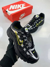 Load image into Gallery viewer, Shoes