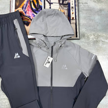 Load image into Gallery viewer, Tracksuit men