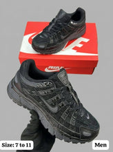 Load image into Gallery viewer, Shoes