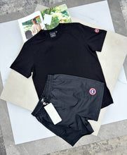 Load image into Gallery viewer, T-shirt