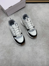 Load image into Gallery viewer, Shoes men
