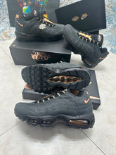 Load image into Gallery viewer, Shoes men