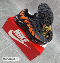 Load image into Gallery viewer, Shoes
