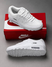 Load image into Gallery viewer, Shoes