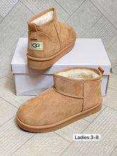 Load image into Gallery viewer, Shoes