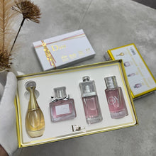 Load image into Gallery viewer, Perfume