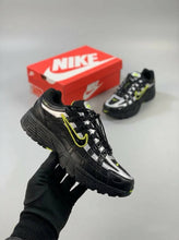 Load image into Gallery viewer, Shoes
