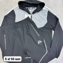 Load image into Gallery viewer, Tracksuit men
