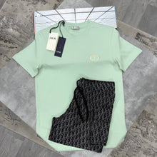 Load image into Gallery viewer, T-shirt