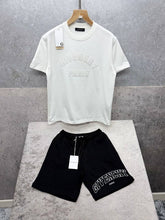 Load image into Gallery viewer, T-shirt