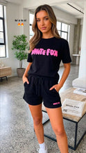 Load image into Gallery viewer, T-shirt