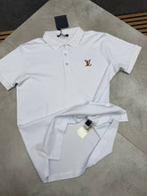 Load image into Gallery viewer, T-shirt
