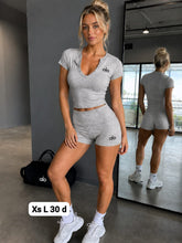 Load image into Gallery viewer, Tshirt women