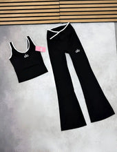 Load image into Gallery viewer, Tracksuit women