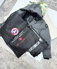 Load image into Gallery viewer, Jacket