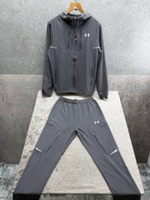 Load image into Gallery viewer, Tracksuit