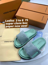 Load image into Gallery viewer, Slipper