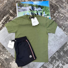 Load image into Gallery viewer, T-shirt
