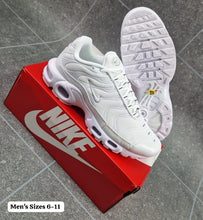 Load image into Gallery viewer, Shoes