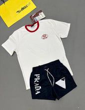 Load image into Gallery viewer, T-shirt