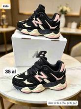 Load image into Gallery viewer, Shoes