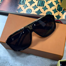 Load image into Gallery viewer, Sunglass